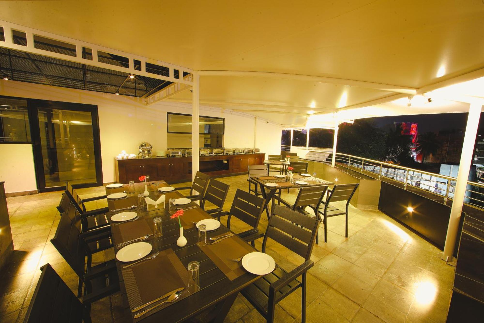 Akhil Classic Thiruvananthapuram Dış mekan fotoğraf