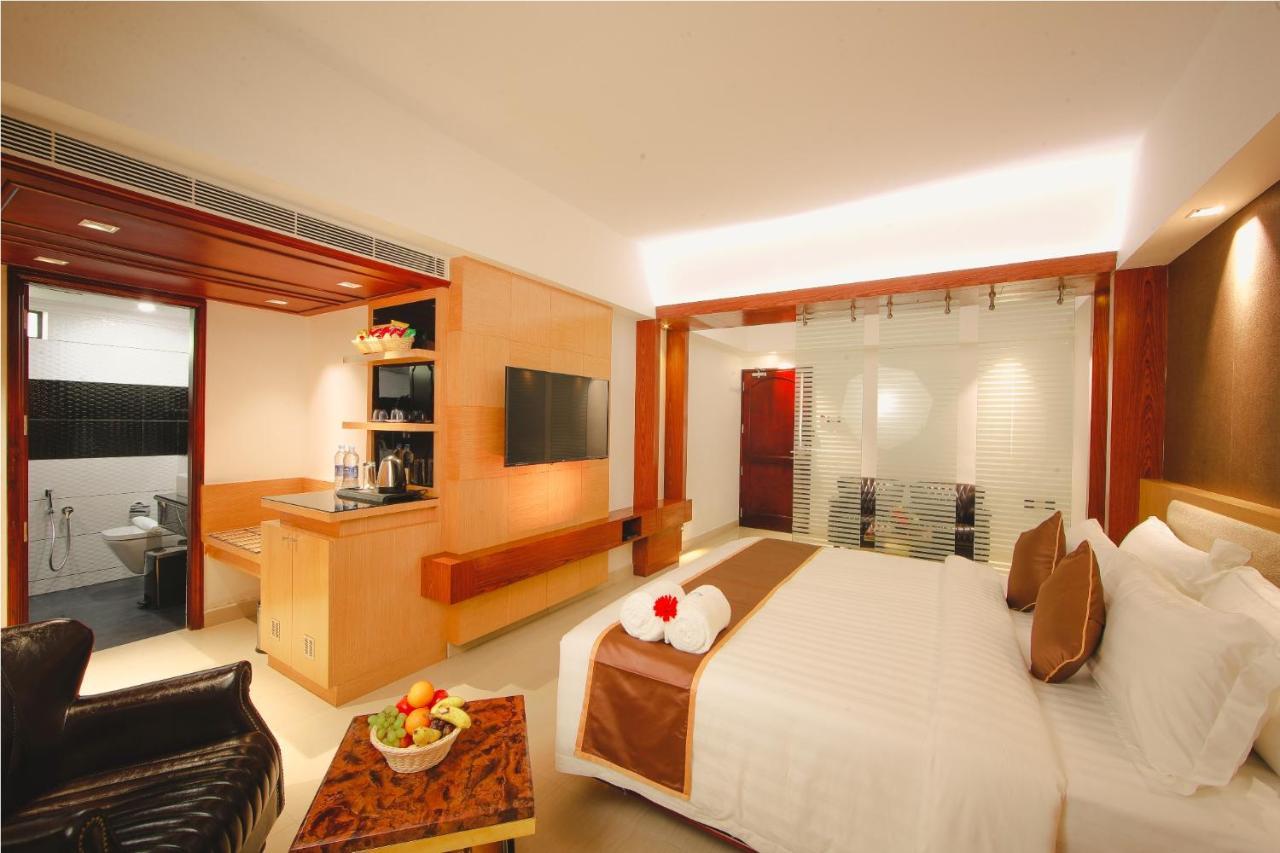 Akhil Classic Thiruvananthapuram Dış mekan fotoğraf